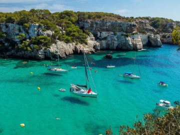 Franquicias de agencias de viajes: turismo náutico y playas paradisíacas
