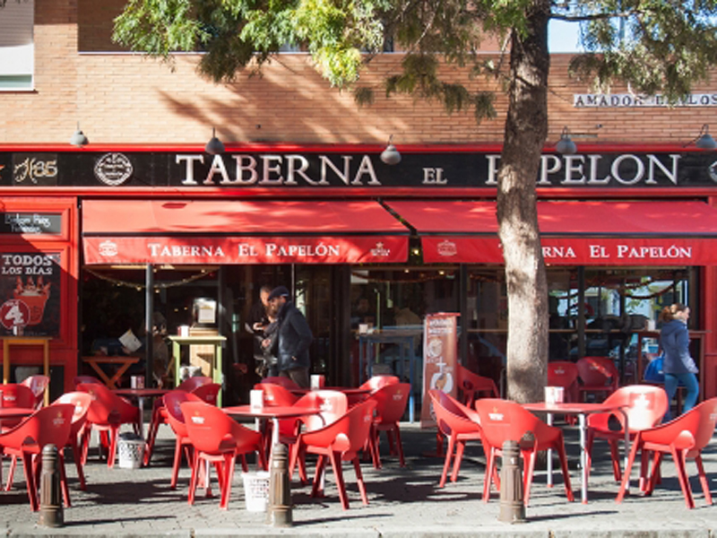 Terraza de la Taberna El Papelón