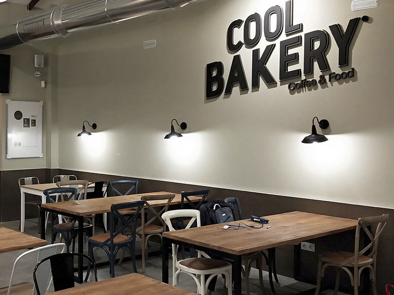 interior panadería/cafetería