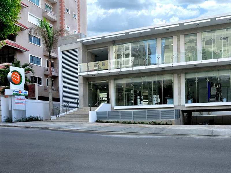 Fachada-Clean-Master-industrial