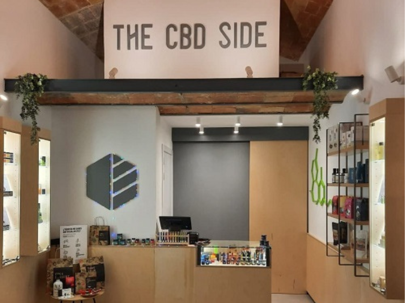 mostrador tienda The CBD Side