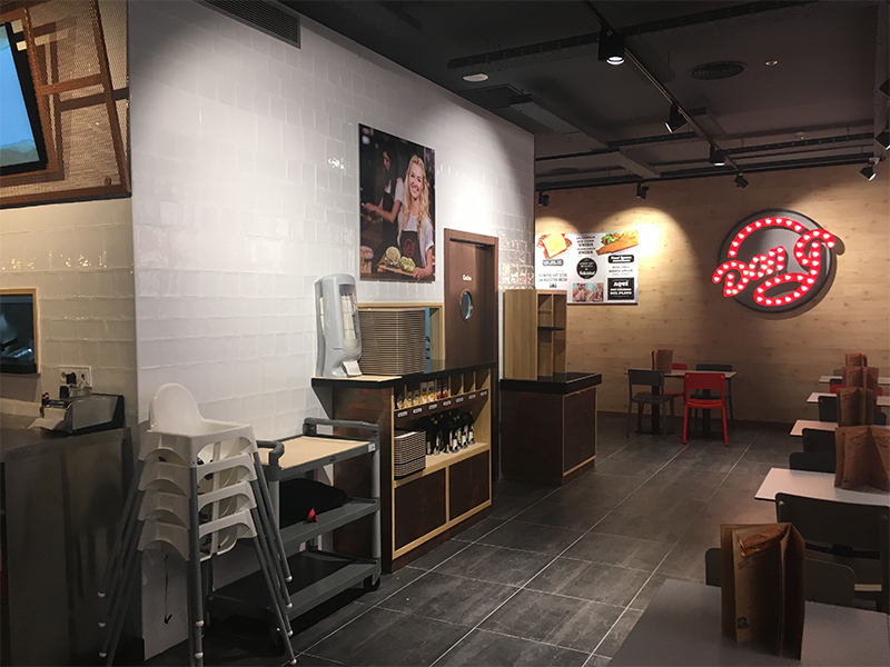 Interior Franquicia Don G