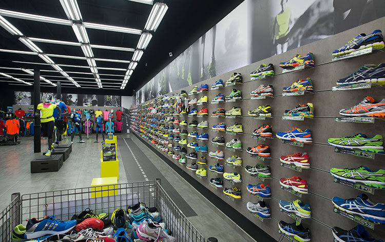Blanes Sport & Shoes