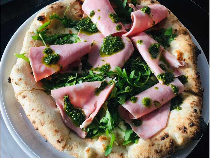 pizzería-napoleum