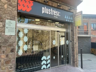 Fachada Franquicia Plusfresc