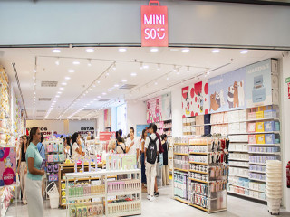 Interior de una franquicia MINISO