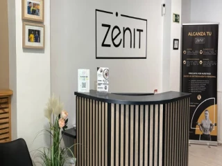 Interior Clínicas Zénit