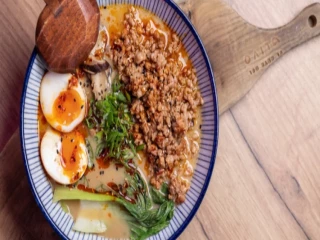 Ramen Makitake Urban Sushishop