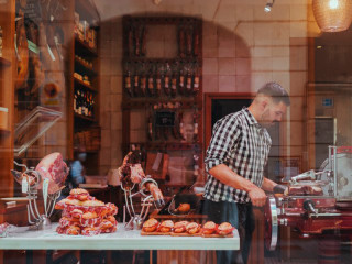 Abrir_una_franquicia_de_cafeterías