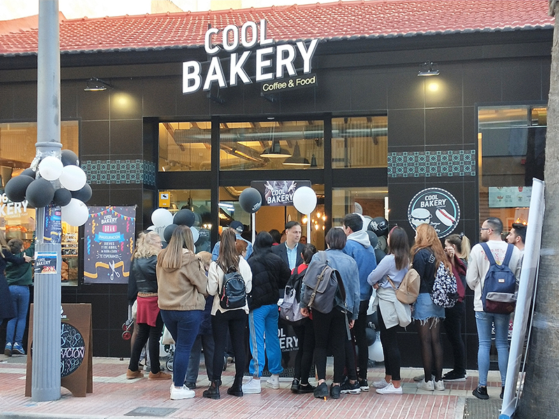 fachada local Cool Bakery