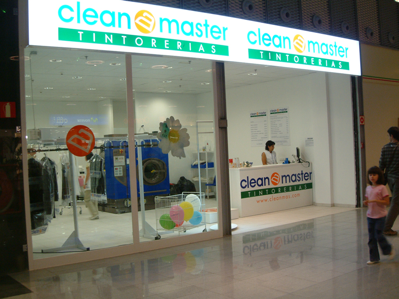 Fachada-Clean_master-tintoreria