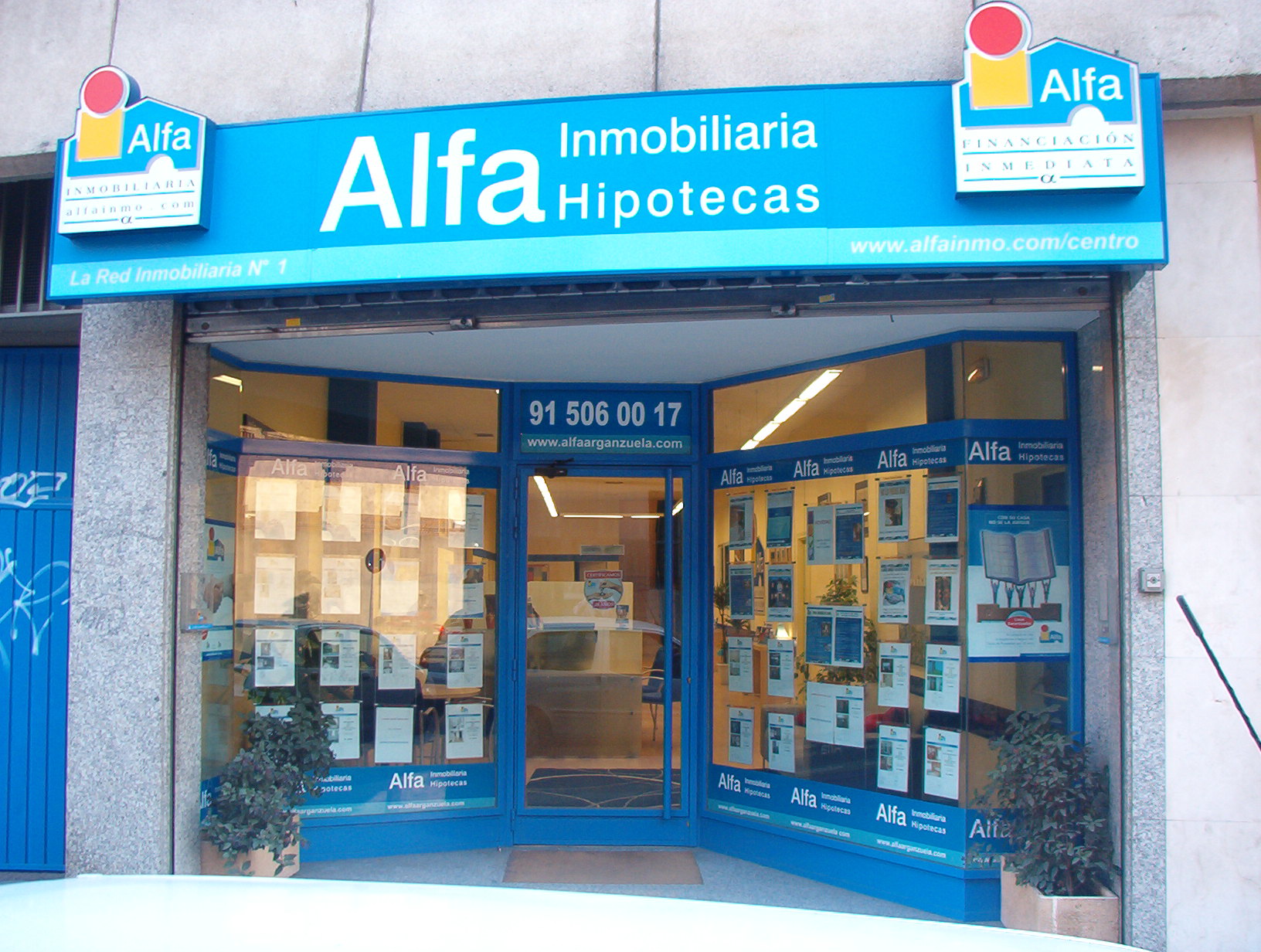 Oficina de archivo de Alfa inmobiliaria