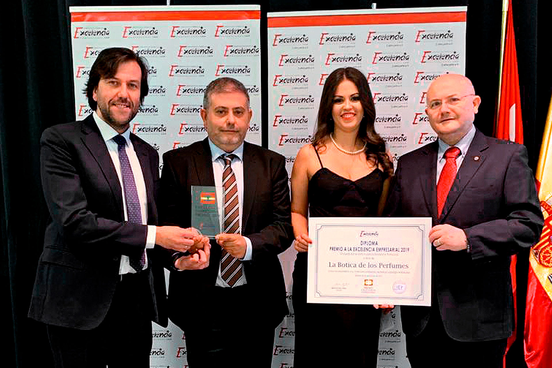 premio-excelencina-empresarial-botica-de-los-perfumes