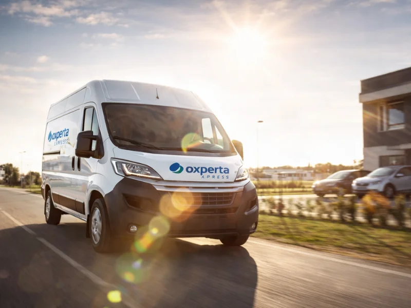 Camión reparto franquicia Oxperta Express