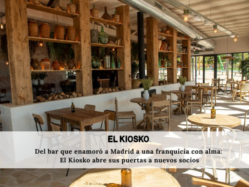 Uno de los locales de El Kiosko, con una frase