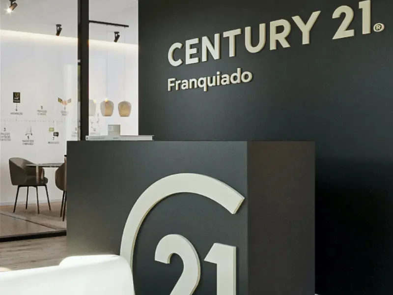 Interior franquicia Century 21