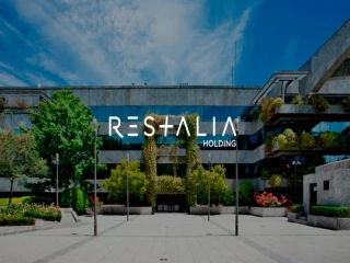 Fachada del edificio corporativo de Restalia Holding