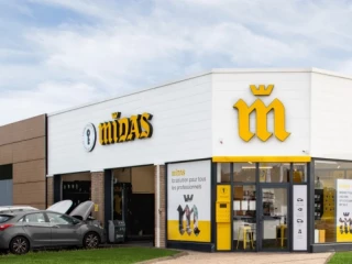 Franquicia Midas exterior