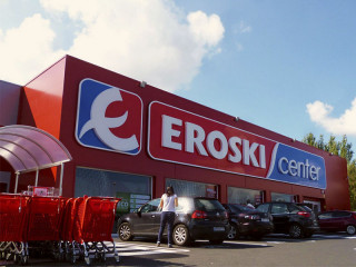 Exterior del supermercado Eroski